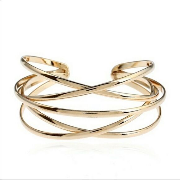 Elegant Gold Open Cuff Bracelet - Picture 2 of 10